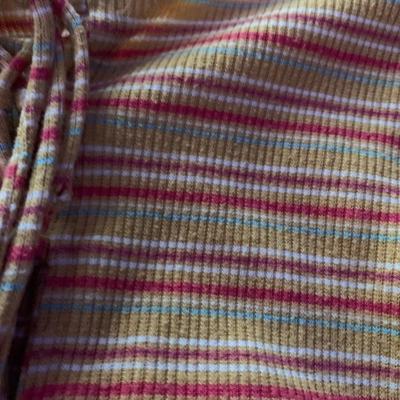 Cropped multi colored scrunched up- tie up. - Picture 2 of 3